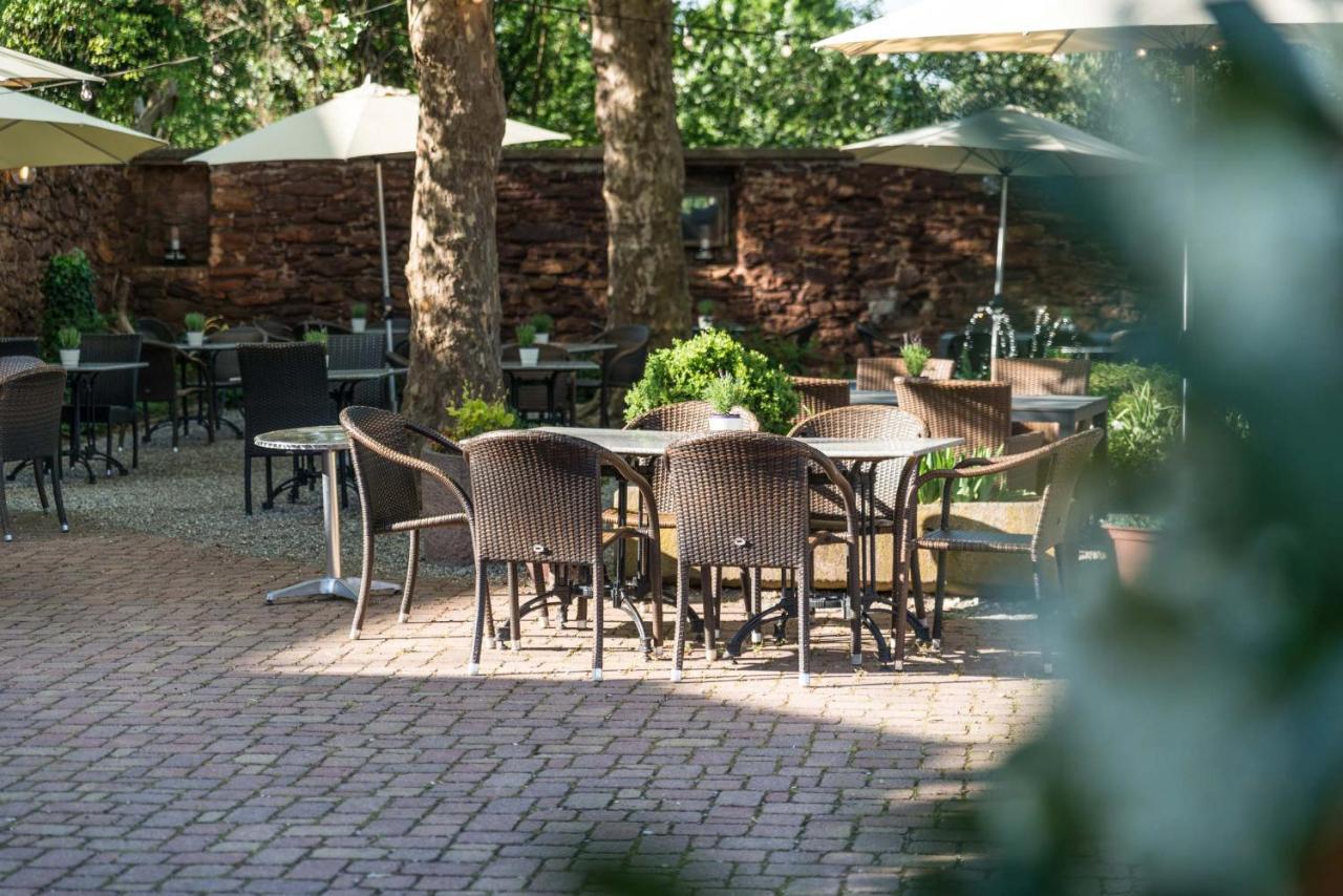 Jauch'S Loewen Hotel-Restaurant Neuershausen Exterior foto